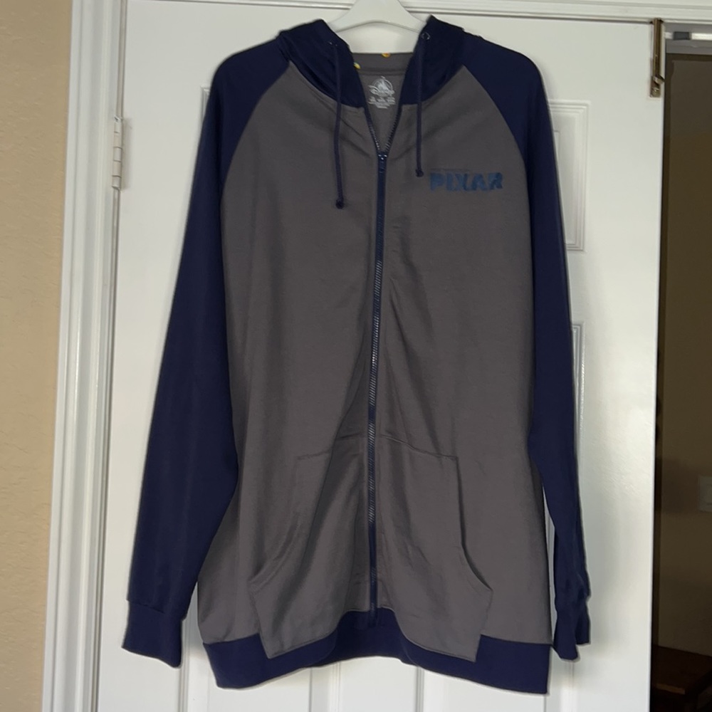 DISNEY PIXAR HOODIE BLUE & GREY WORLD OF PIXAR XXL. NEVER WORN NWOT - Picture 6 of 14